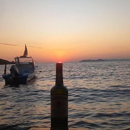 Ches Bay Resort Nangina Экстерьер фото