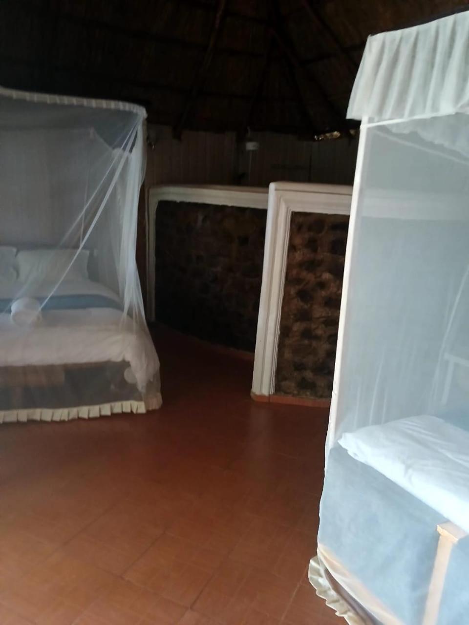 Ches Bay Resort Nangina Экстерьер фото
