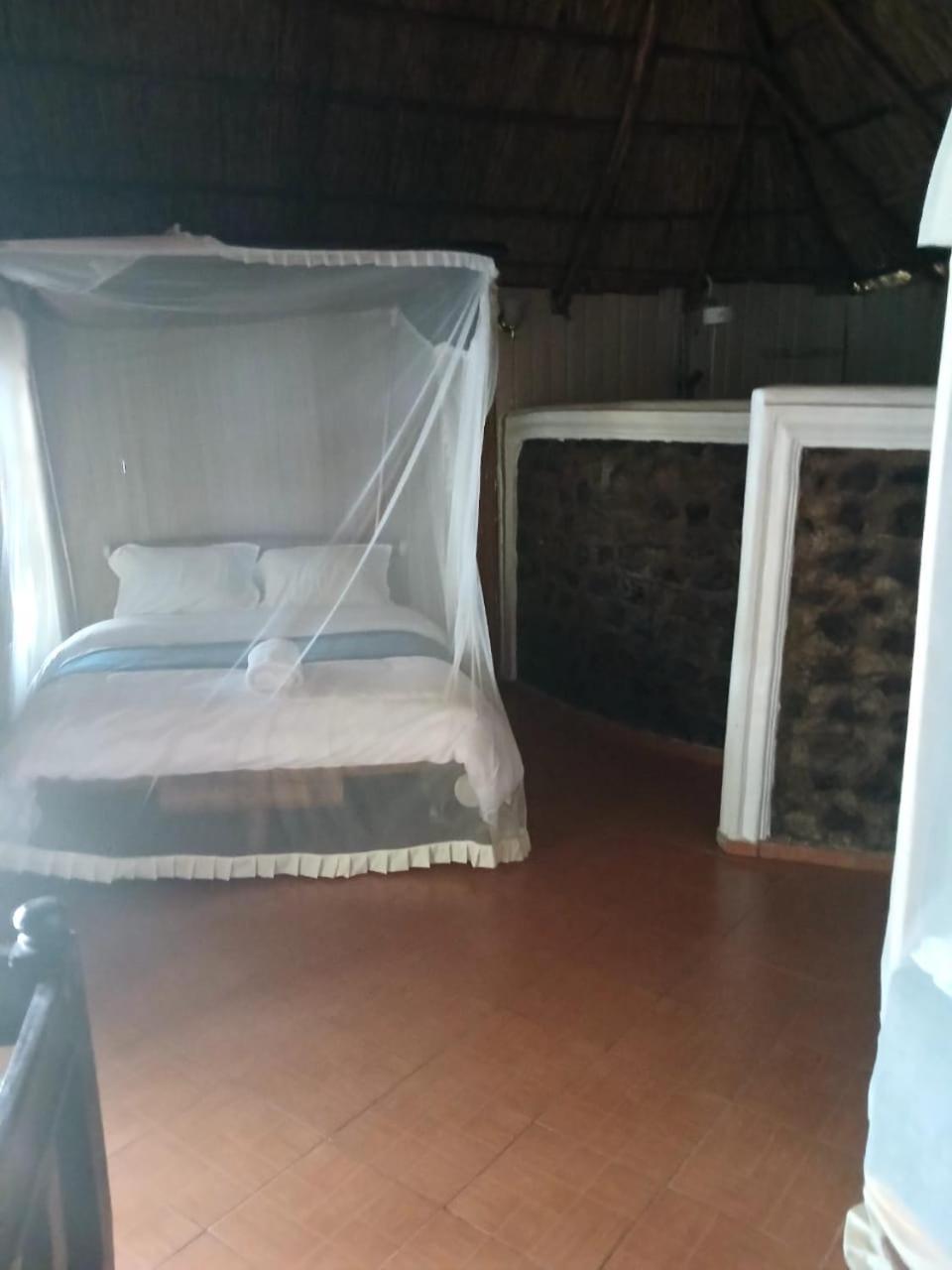 Ches Bay Resort Nangina Экстерьер фото
