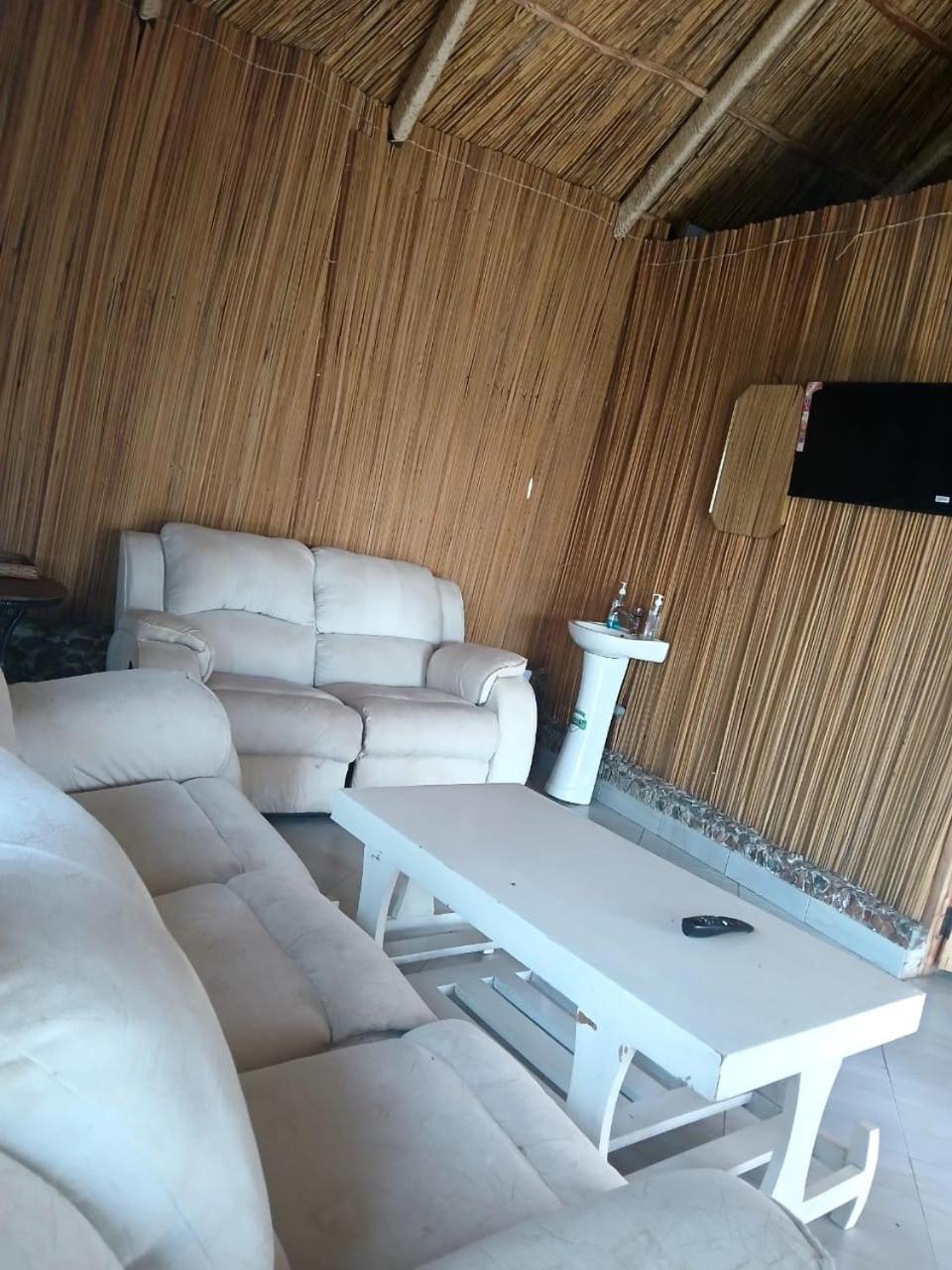 Ches Bay Resort Nangina Экстерьер фото